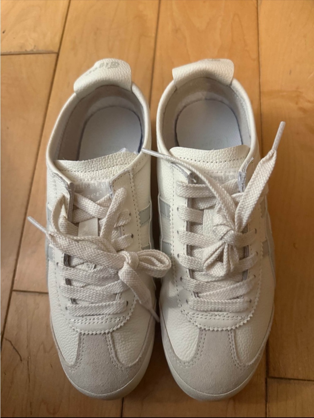 White Women’s Casual Lace-Up Sneakers
